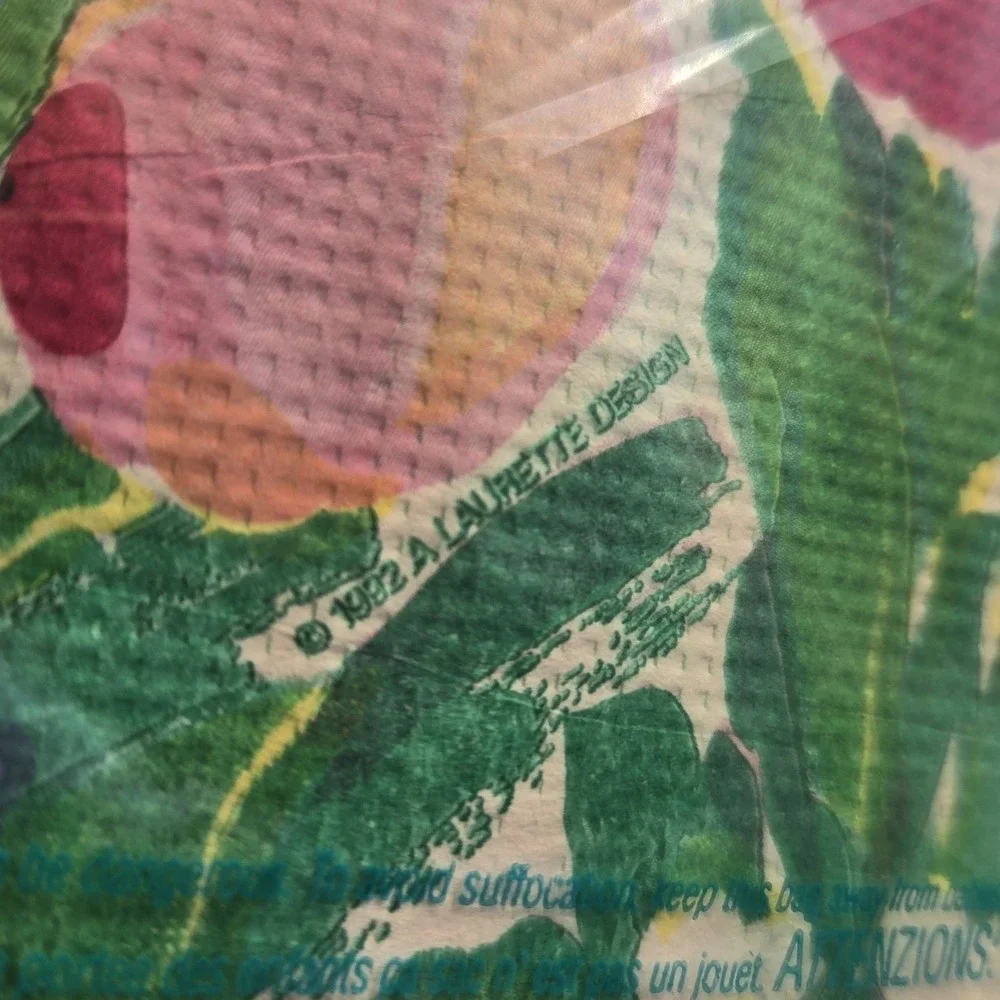 NEW VTG CONTEMPO Table Cover COTTAGECORE Floral RETRO‎ 54